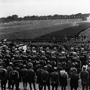 Reichsparteitag der NSDAP vom 30. August bis 3. September 1933. (Bayerische Staatsbibliothek, Bildarchiv hoff-8232)