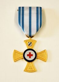 Ehrenzeichen für Verdienste um das Bayerische Rote Kreuz. (Foto: Bayer. Staatsministerium des Innern, für Bau und Verkehr)