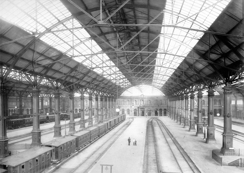 Datei:Beleuchtung Hauptbahnhof München 1879.jpg