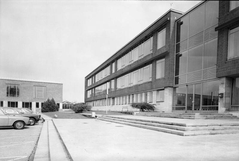 Datei:Paedagogische Hochschule Augsburg 1970.jpg