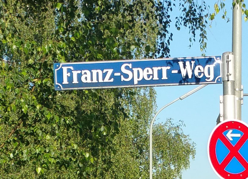 Datei:Franz-Sperr-Weg Muenchen.jpg