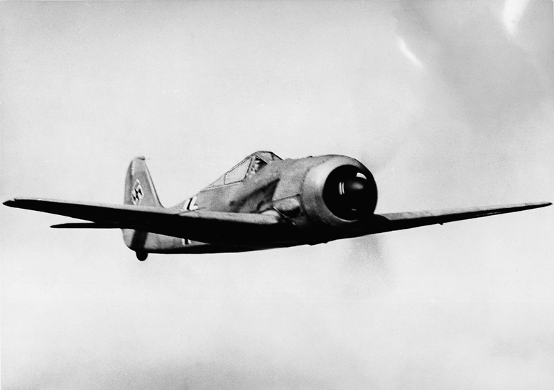 Datei:Fw 190 Jagdflugzeug.jpg