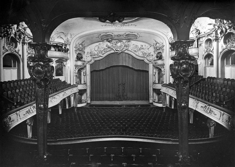 Datei:Deutsches Theater Muenchen 1925.jpg