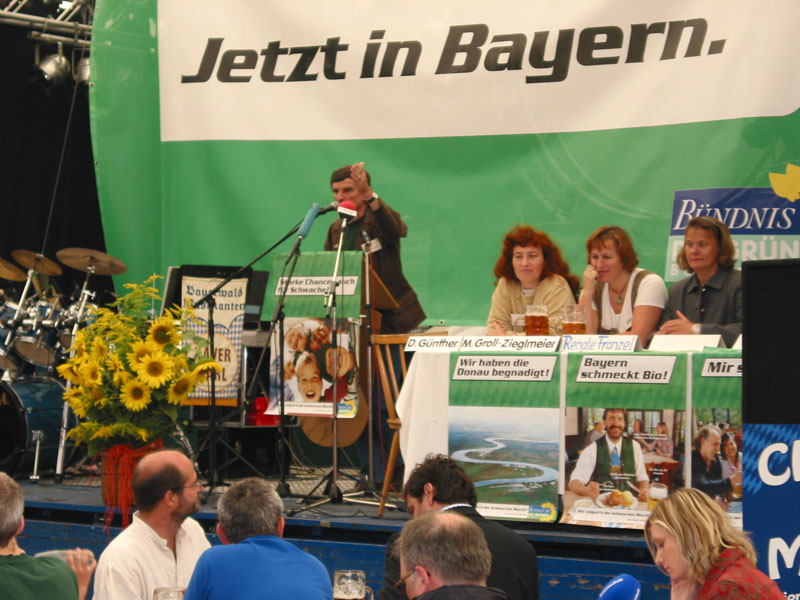 Datei:Gillamoos Richard Zieglmeier Die Gruenen 2003.jpg