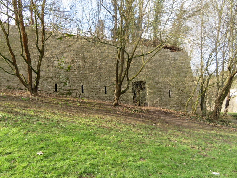Datei:Teufelsschanze Festung Marienberg.jpg