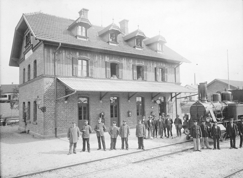 Datei:Velden Bahnhof.jpg