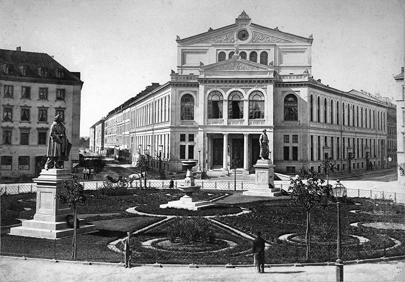 Datei:Gaertnerplatztheater 1876.jpg