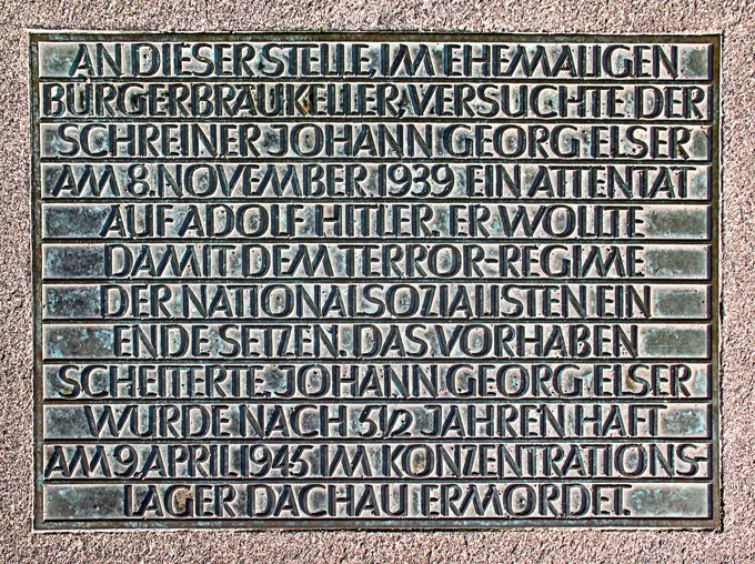Datei:Georg Elser Bodenplatte Muenchen.jpg