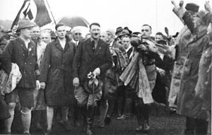 Adolf Hitler auf dem Hesselberg, 1930. (Foto: privat)