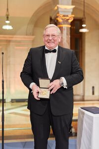 Reinhard Genzel erhält den Physik-Nobelpreis 2020. (Nobel Prize Outreach, Foto: Bernhard Ludewig)
