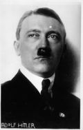 Adolf Hitler, 1925 (Bayerische Staatsbibliothek, Bildarchiv hoff-1768)