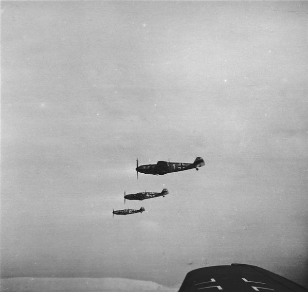 Datei:Jagdflugzeug Me 109.jpg