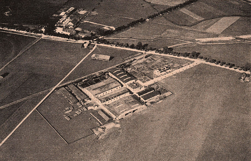 Datei:Bayerische Flugzeugwerke Augsburg.jpg