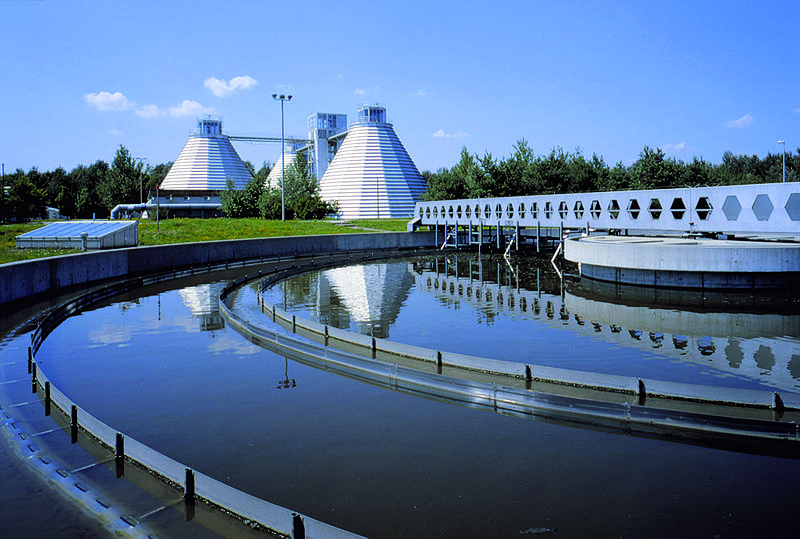 Datei:München Klärwerk II 2005.jpg