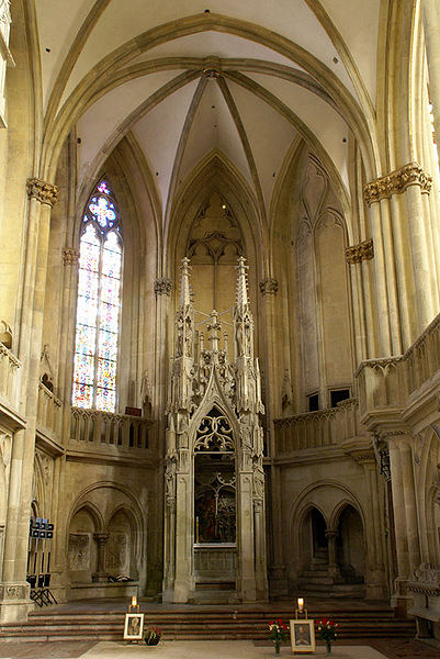 Datei:Regensburger Dom Nordchor.jpg