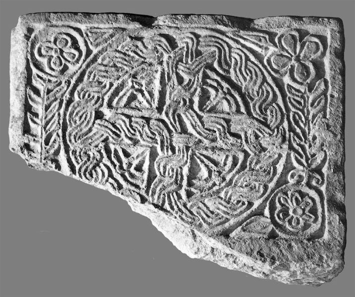 Datei:Augsburg Dom Platte.jpg