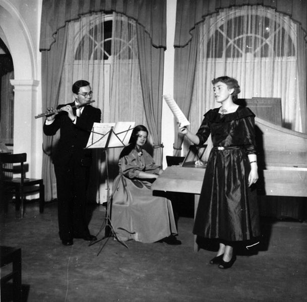 Datei:Kammermusikkreis Institut Francais.jpg