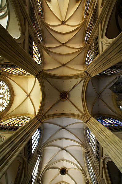 Datei:Regensburger Dom Gewoelbe.jpg