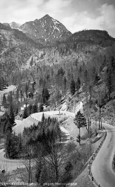 Datei:Kesselbergstraße Herzogstand.jpg