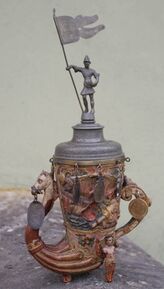 Humpen der Fischerzunft Würzburg, 1694 in Elbing (Elbląg, Westpreußen) hergestellt. (Foto: Fischereizunft Würzburg)