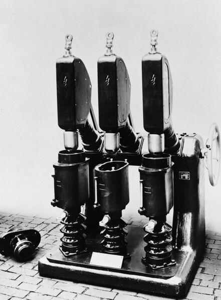 Datei:Expansionschalter 1930.jpg