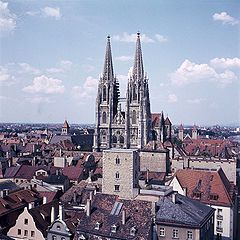 Blick zur Westseite des Domes, 1975. (Foto von Ernst Tremel, akg-images / Universal Images Group)