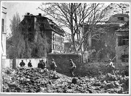 Einmarsch der US-Truppen in Schweinfurt, Apriel 1945. (Stadtarchiv Schweinfurt)