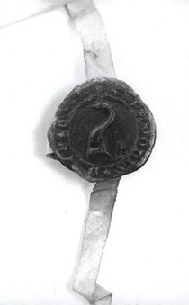 Ältere Wappenform mit Pfau auf einem Siegel des Heinrich Pfob von Eyb zu Oberbach von 1465. (Archiv Eyb Rammersdorf Urk. 1)