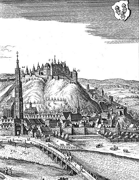 Datei:Trausnitz Westansicht 1644-1656 Merian Topographia Bavariae.jpg