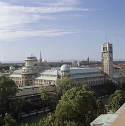 Außenaufnahme des Deutschen Museums. (Archiv des Deutschen Museums)