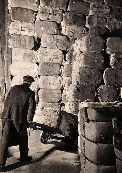 Datei:Rohstofflager SWA.jpg