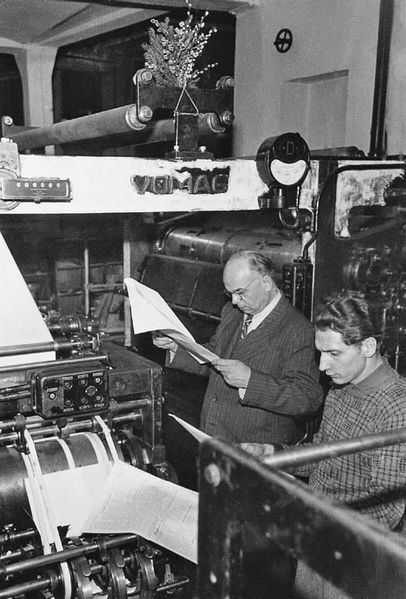 Datei:Wilhelm Engelhard Rotationsmaschine Main-Echo.jpg