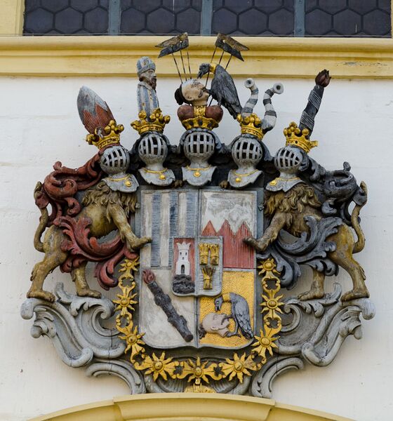 Datei:Schwarzenberg Fuerstenwappen Scheinfeld.jpg