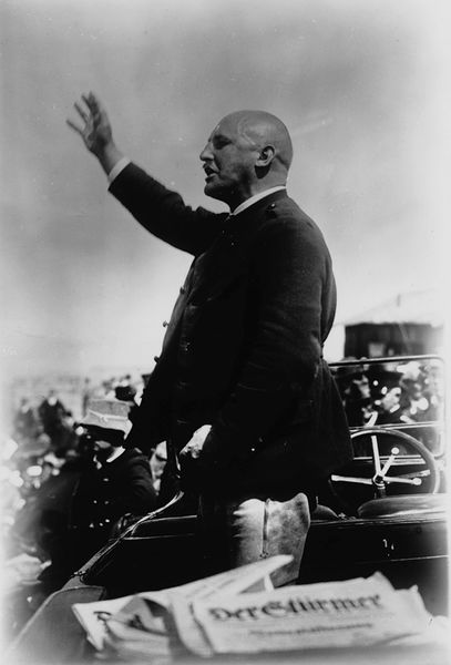 Datei:Julius Streicher 1928.jpg