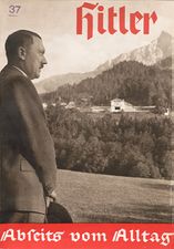 Titelseite des von Heinrich Hoffmann herausgegebenen Propagandabildbandes, Hitler abseits vom Alltag. Berlin 1937. (Bayerische Staatsbibliothek)
