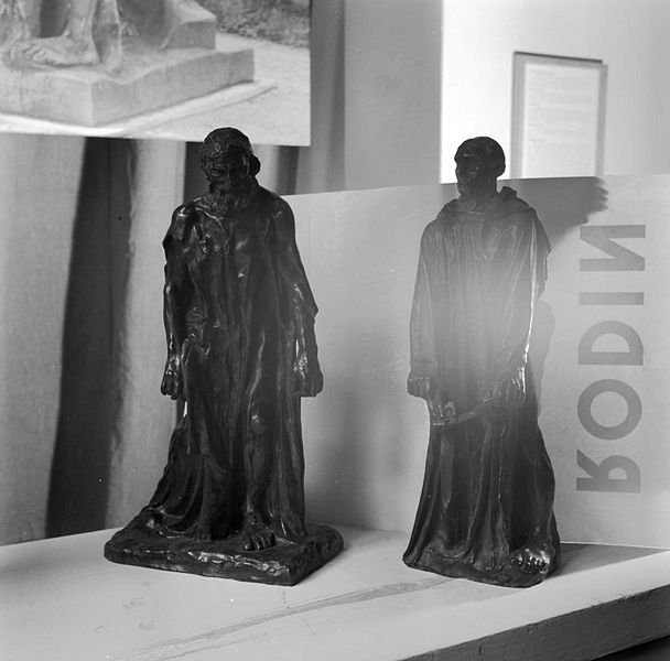 Datei:Plastik Rodin.jpg
