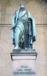 Statue von Fürst Karl Philipp von Wrede (Bayerischer Feldherr, 1767-1838). (Fotografie: Daniel Rittenauer)