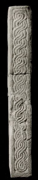 Datei:Ilmmuenster Pfeilerfragment 3.jpg
