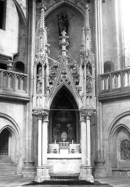 Datei:Regensburger Dom Geburt-Christi-Altar suedlicher Nebenchor 1991.jpg