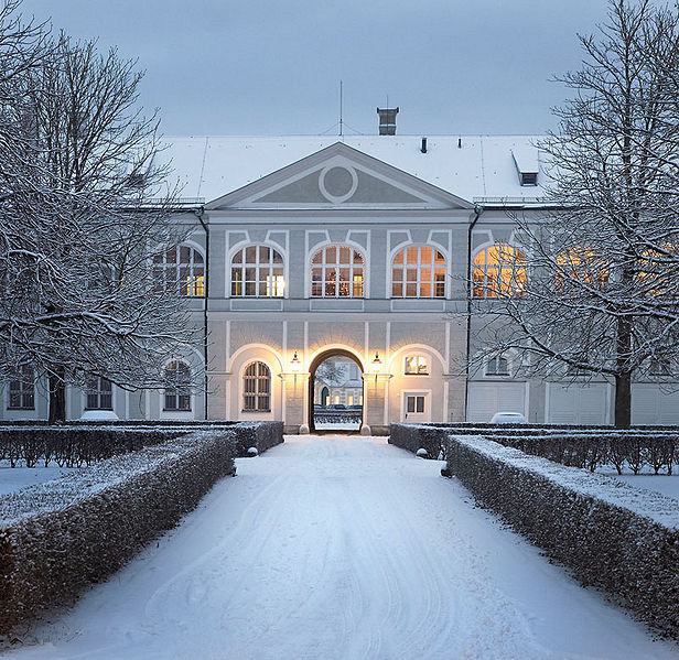 Datei:Muenchen Sitz Schloesserverwaltung.jpg