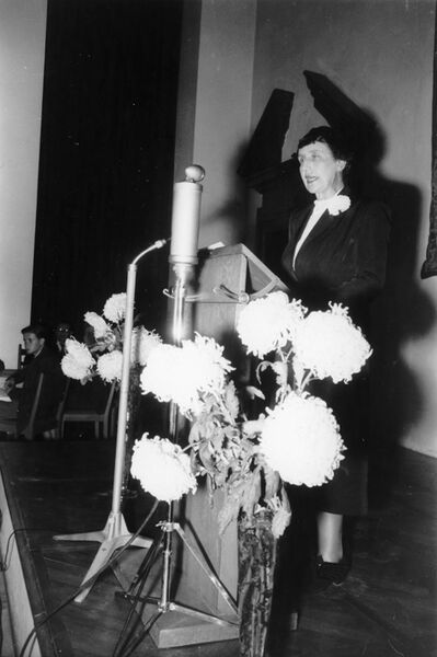 Datei:Jella Lepman.jpg