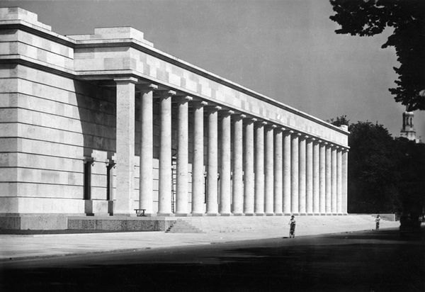 gro-e-deutsche-kunstausstellung-1937-1944-historisches-lexikon-bayerns