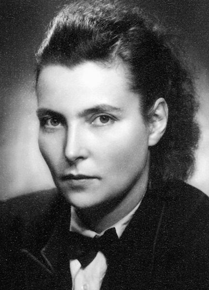 Datei:Renate haussleiter malluche.jpg