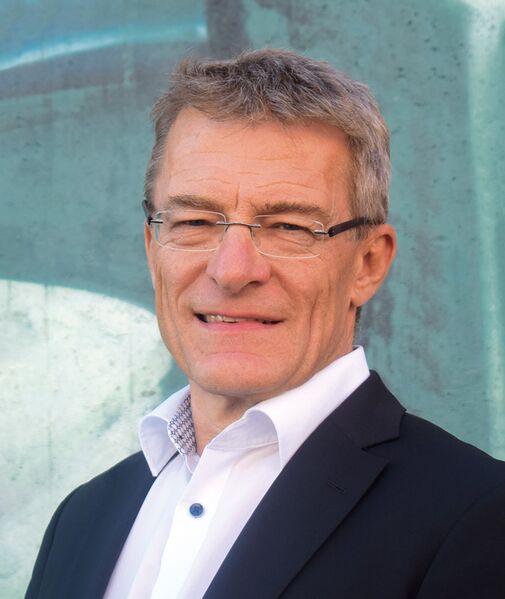 Datei:Helmut schuetz.jpg