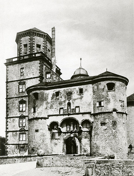 Datei:Festung Marienberg Wuerzburg Scherenbergtor um 1900.jpg