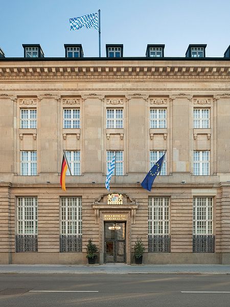 Datei:Bayerische Vertretung Bayern.jpg