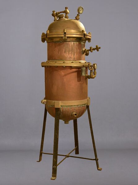 Datei:Hefereinzuchtapparat Weltenburg.jpg