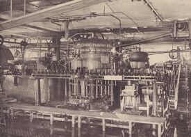Flaschenfüllereimaschine der Brauerei Löwenbräu. Abb. aus: Das Bayerland, Jahrgang 37 vom September 1926, 528. (Bayerische Staatsbibliothek, 4 Bavar. 198 t-37)
