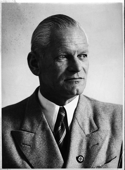 Datei:Karl von Halt.jpg