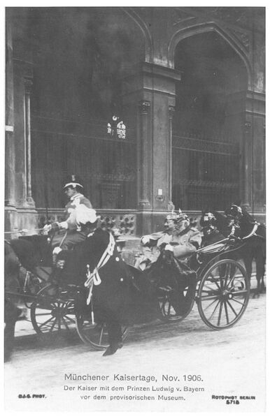 Datei:WilhelmII Prinz Ludwig Museum 1906.jpg